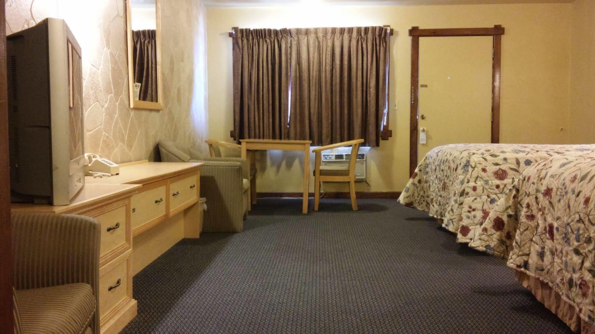 Budget Host Longhorn Motel Byers Exterior foto