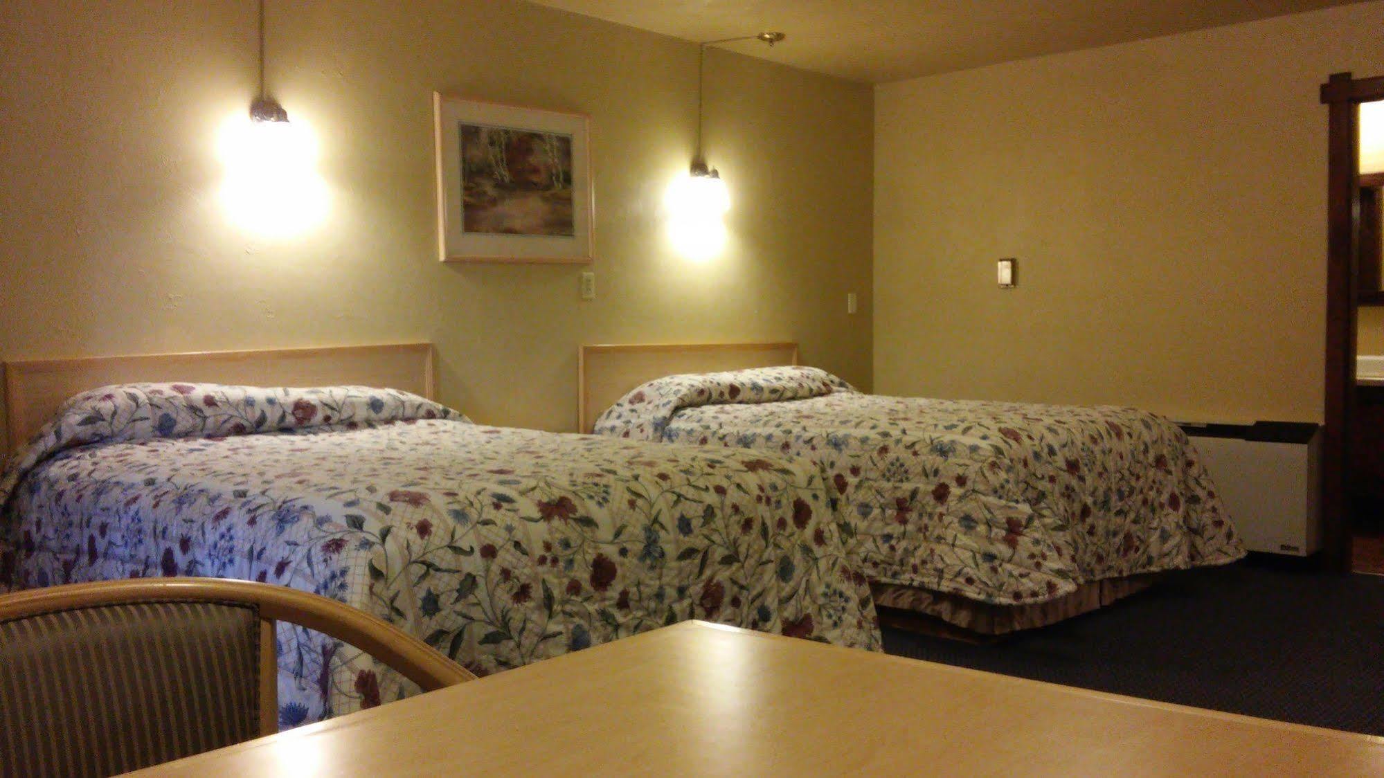 Budget Host Longhorn Motel Byers Exterior foto